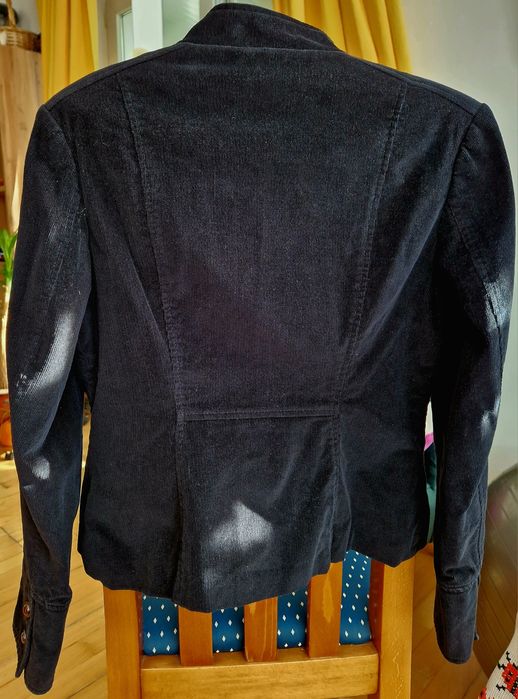 Blazer scurt de dama din catifea reiata neagra