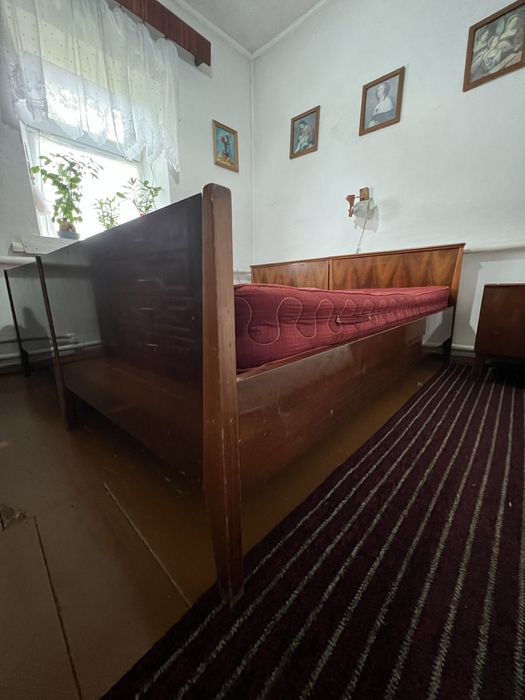Кровать деревянная советская