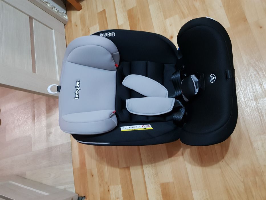 Продам автокресло детское