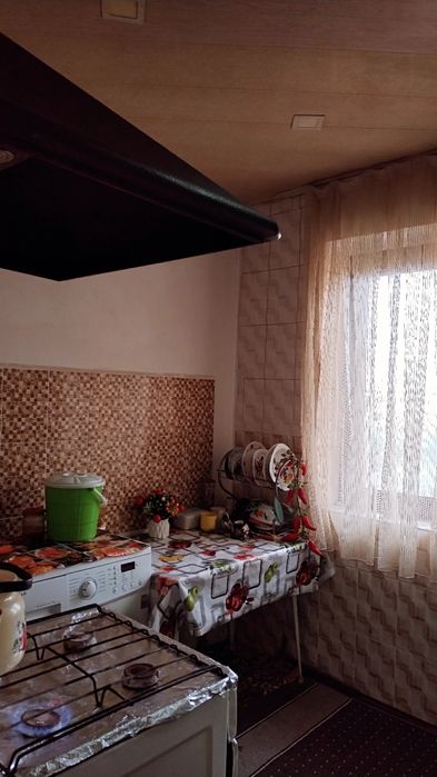 Срочно 2 хона уй сотилади