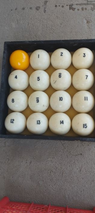 Бильярдные шары по штучно