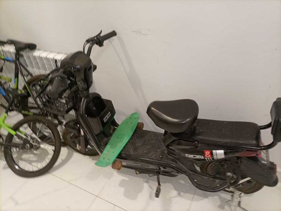 Электро скутер электро мото