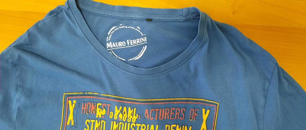 Mauro Ferrini-Много Запазена