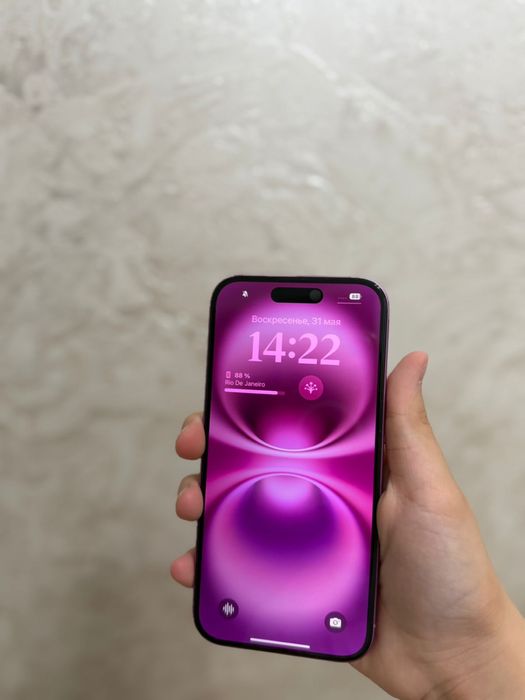 Iphone 16 розового цвета