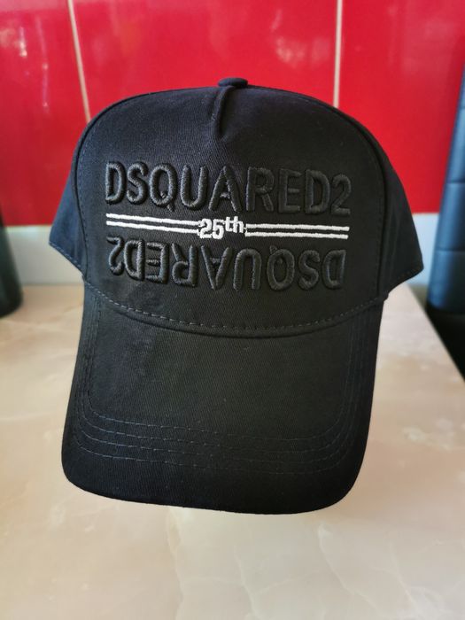 Șapcă dsquared2 nouă, cu etichetă. Poze reale. Am mai multe modele