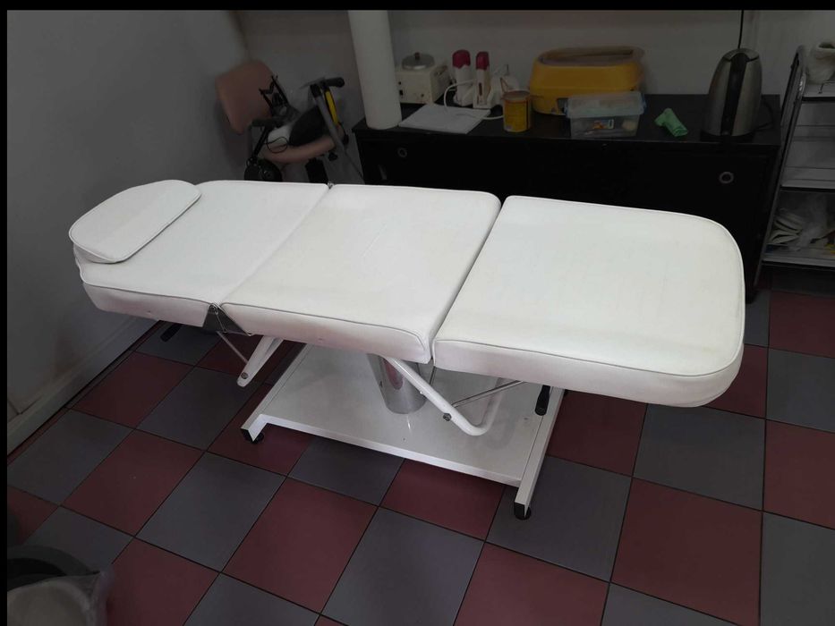 Pat cosmetică hidraulic, rabatabil – stare ca nou!