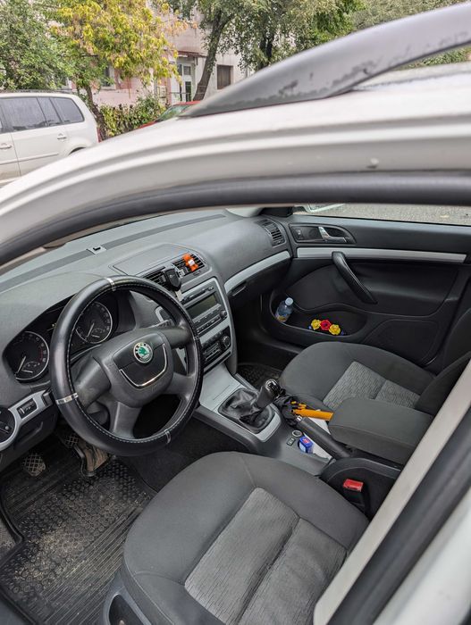 Skoda Octavia 2 FL 2009 1.9TDI