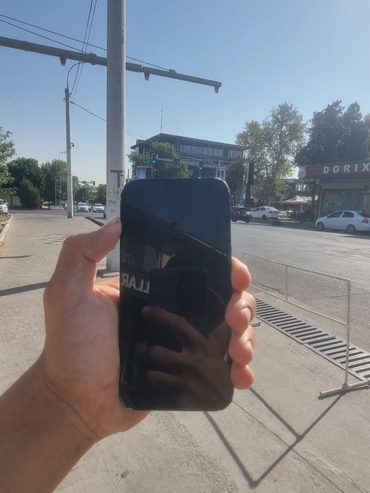 Iphone 13  128 tali