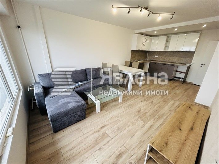 Продава се Тристаен апартамент в Варна, Младост 1 - 61 кв.м за 1968 €/кв.м - Снимка #3