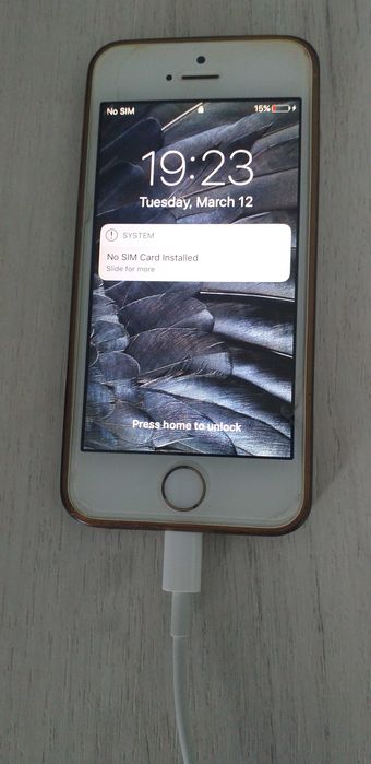 iPhone  перфектен 150 лв.
