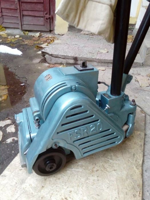 Masina șlefuit raschetat parchet de închiriat