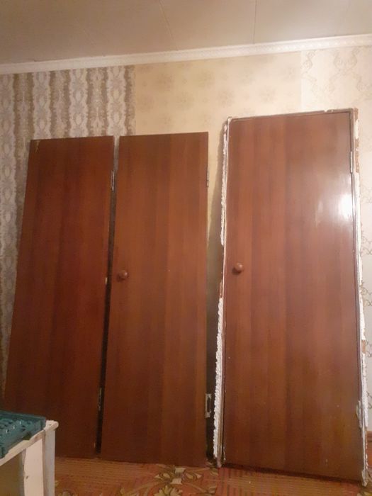 Есік сатылады. Продаётся двери