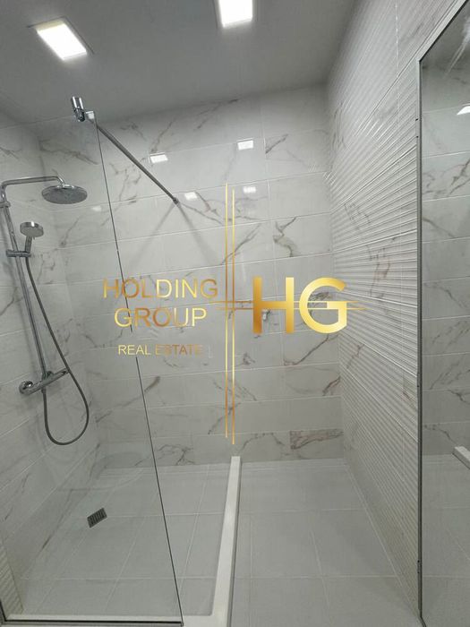 Продава се Тристаен апартамент в Варна, Левски - 90 кв.м за 2778 €/кв.м - Снимка #11