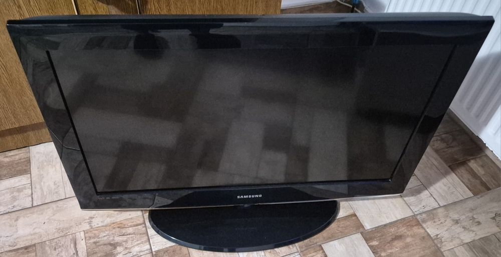 Televizor în stare bună