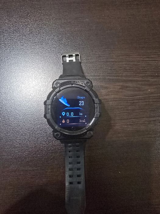 Смарт часовник   .