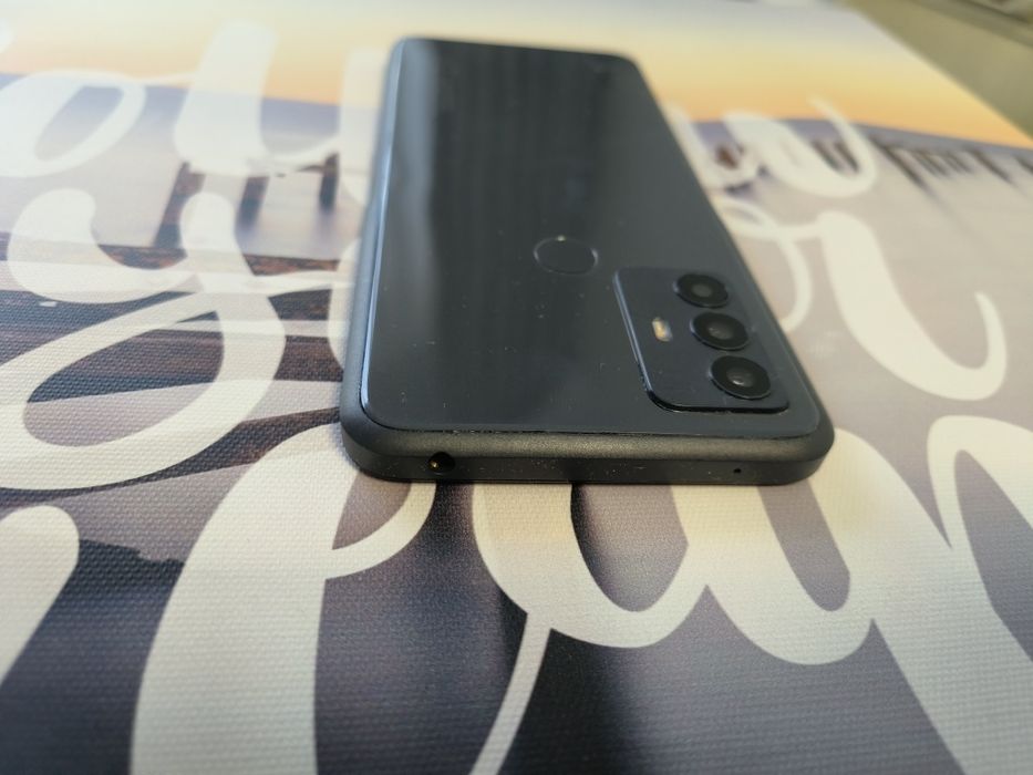 Telefon tcl 306 impecabil