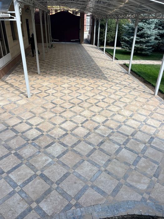 Укладка брусчатки асфальта