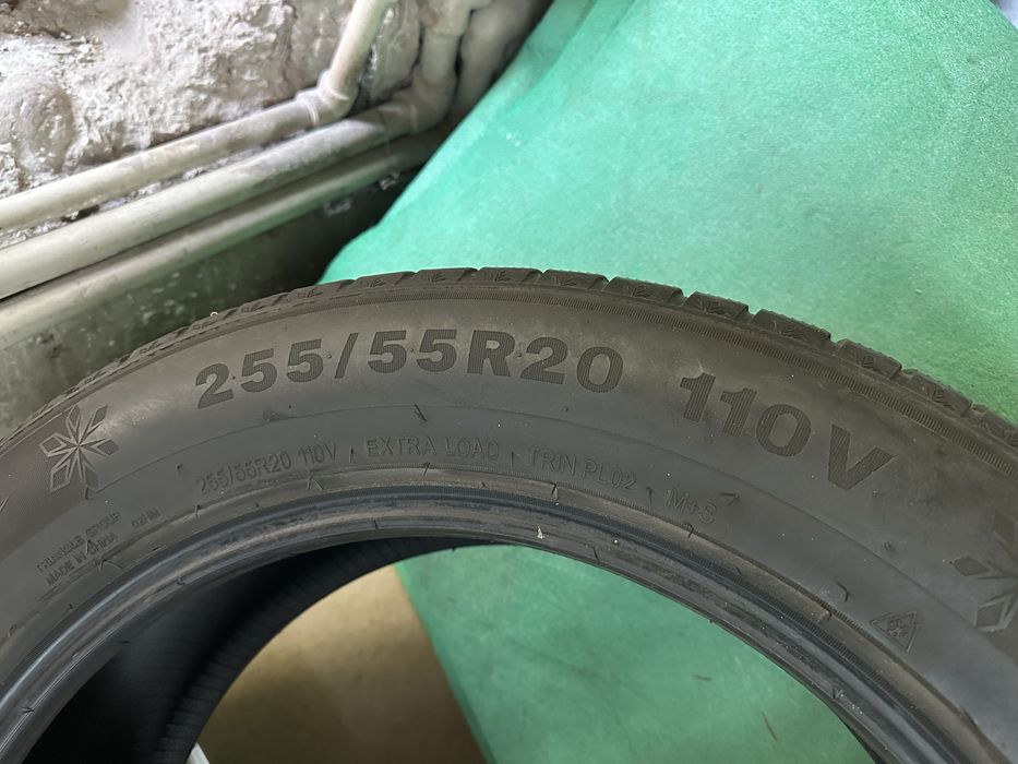 Резина зимняя 255/55/20