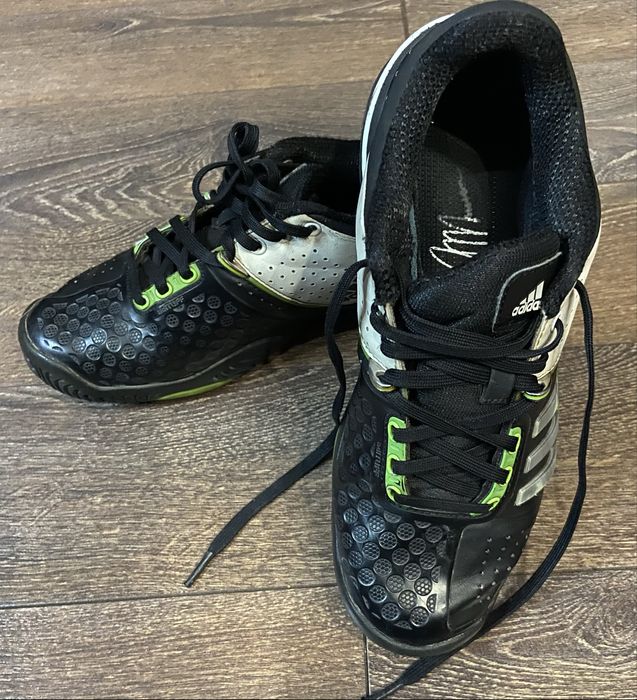 Маратонки Adidas & Nike