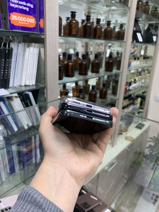 Samsung s23 8/256 orginal sim e. Sim