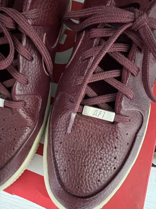 Женские кроссовки Nike