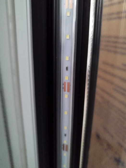 Хладилна Витрина Ugur USS 890 D2K 890x769x2004 mm