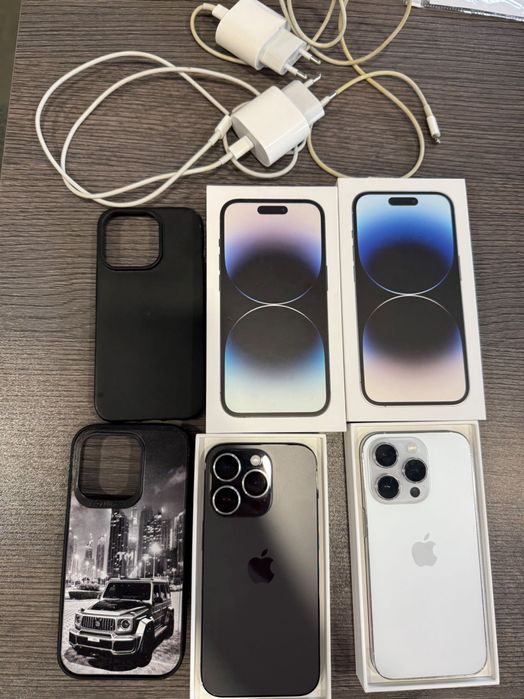 Два айфона  14 pro