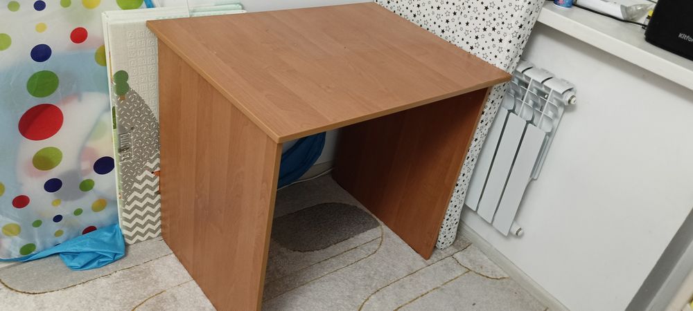 Стол 80x60x75 средний