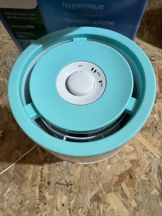 Овлажнител за въздух PHILIPS