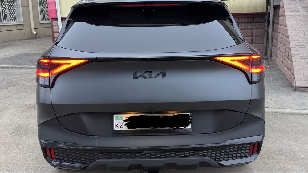 Продам крышку багажника Kia Sportage