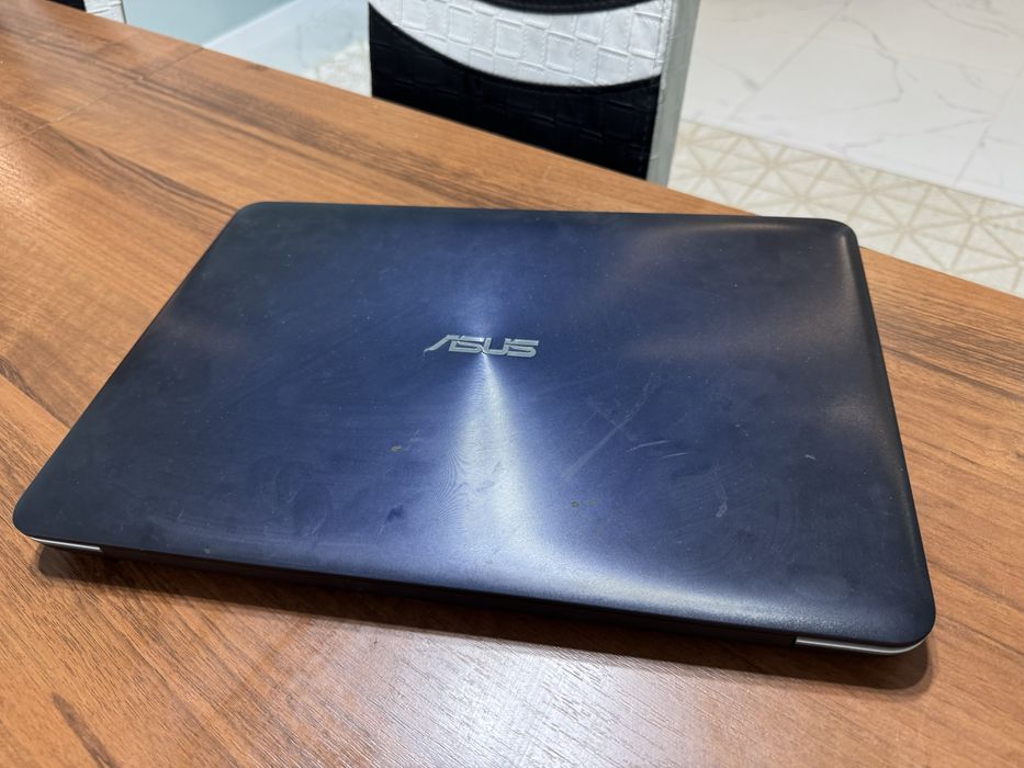 Ноутбук Asus, с дисководом