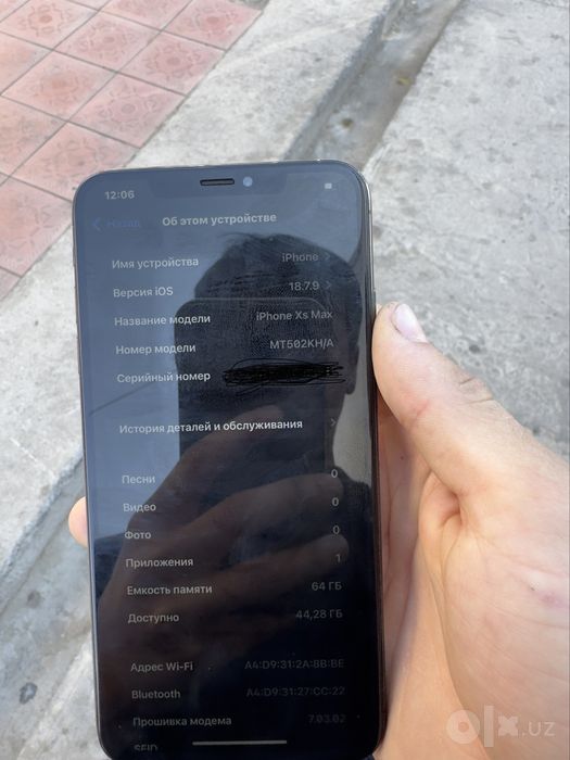 Iphone xs max.