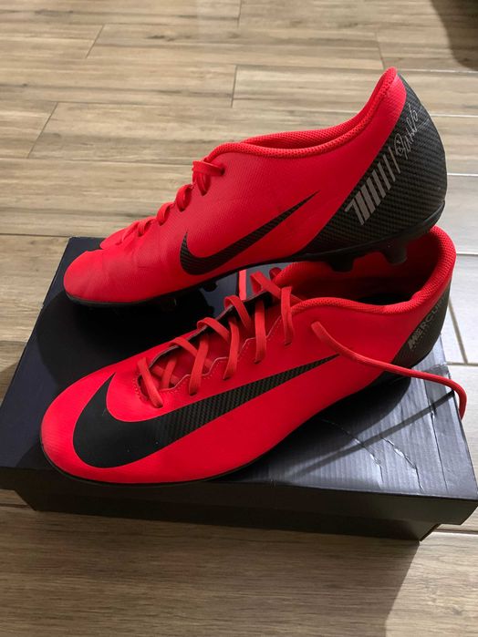 Nike Mercurial Vapor 12 Club CR7 – Mărimea 46, stare excelentă!