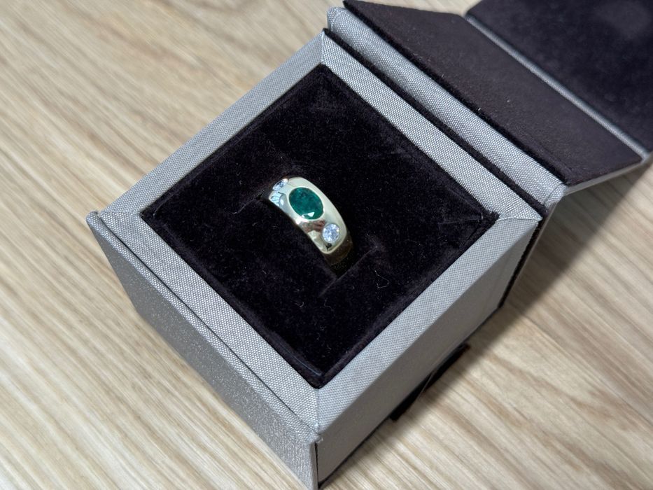 Inel aur 14K cu smarald natural 0.71 ct și diamante, 6.11g