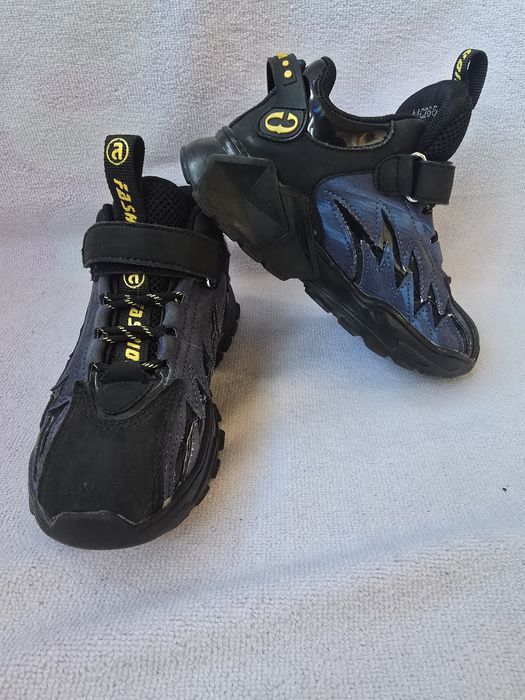 Детски обувки 29н