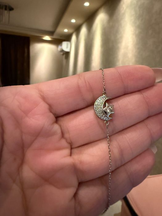 Дизайнерска дизайнерска гривна с кристали