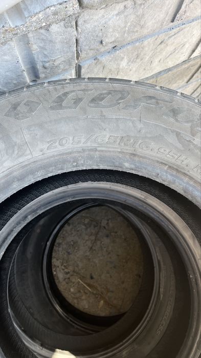 Продам резину на 16