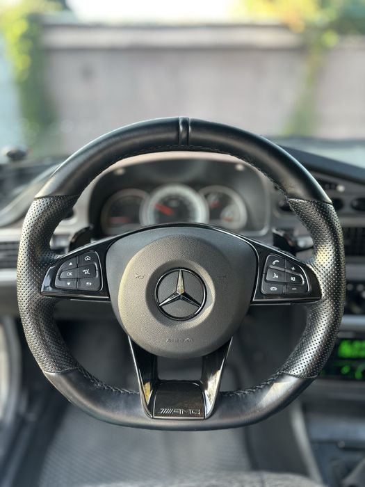 Продаю руль Mercedes-Benz W205 Tiptronic RL, чёрного цвета