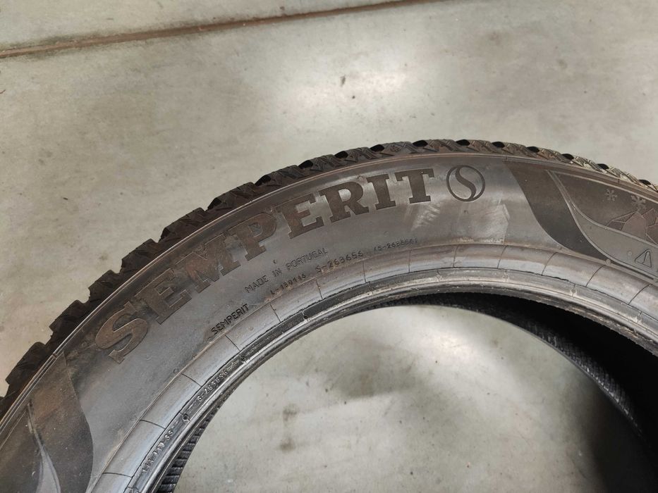 2бр.зимни гуми 195/60/18 Semperit