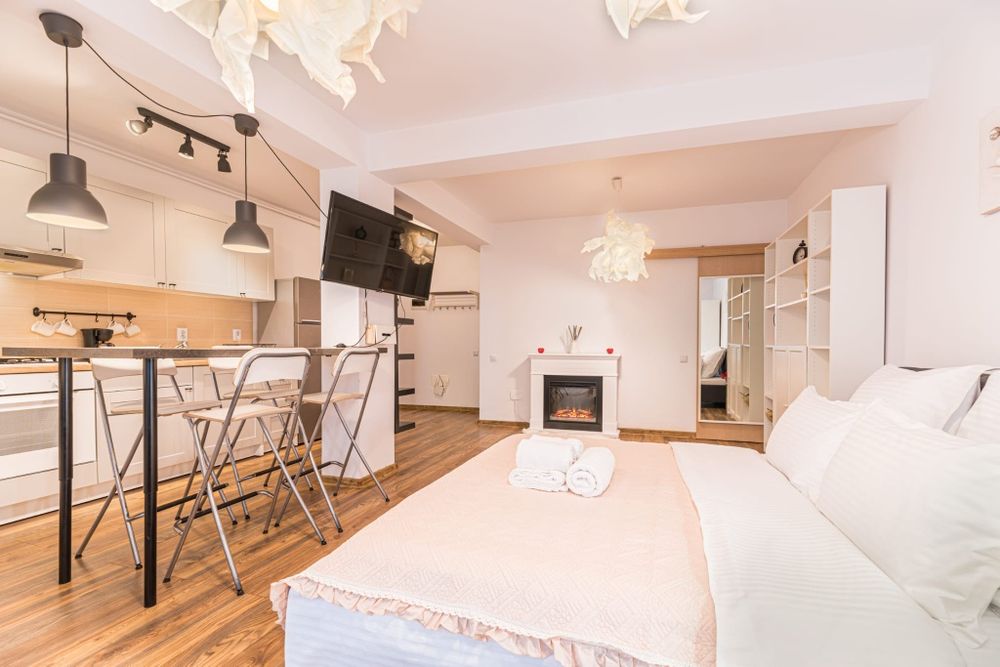 Cazare regim hotelier Brașov, cartierul Tractorul lângă Coresi.