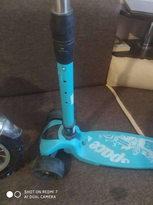 Продам самокат 3000