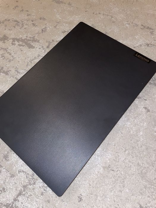 Ноутбук Lenovo V15-IGL