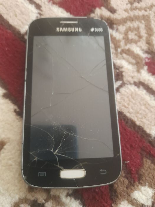 Телефоны на запчасти