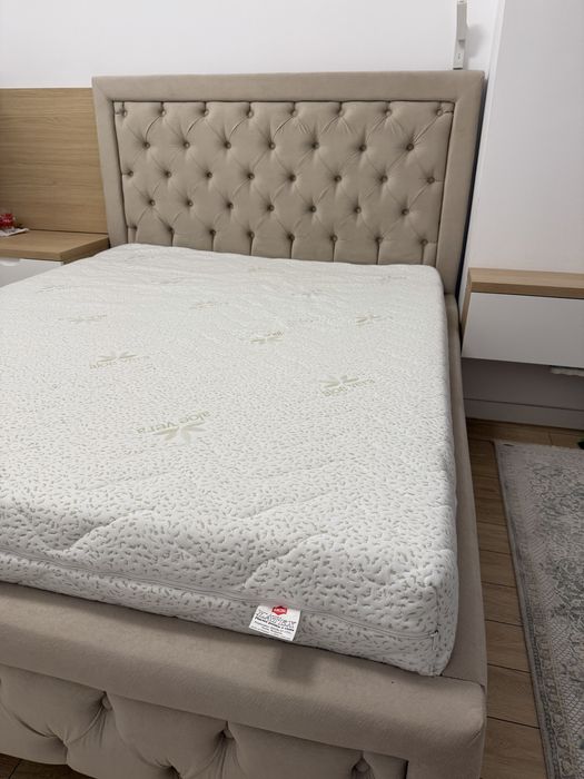 Pat si saltea latex impecabila Aloe Vera