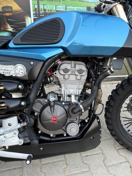 Motocicleta 125 cc Mondial