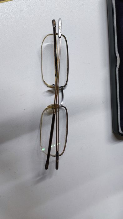 Vând ochelari de vedere Longines