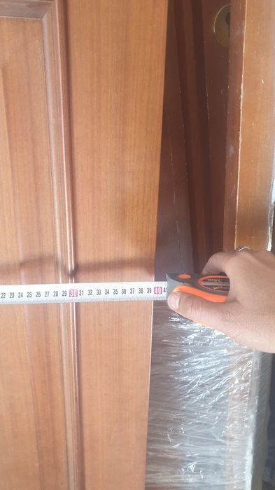 Продам двери межкомнатные