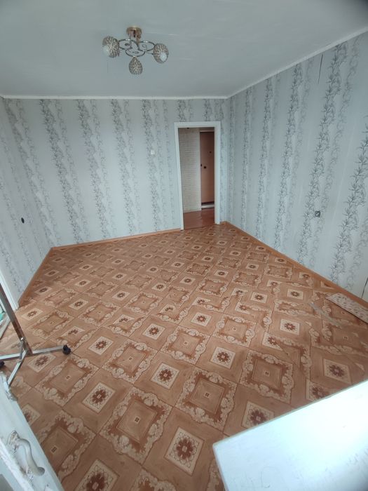 Продается 3-комн (4-88, 8 эт)