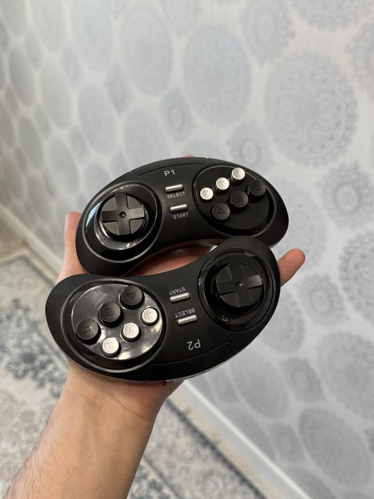 Retro Genesis Remix Wireless 8+16Bit + 600 игр