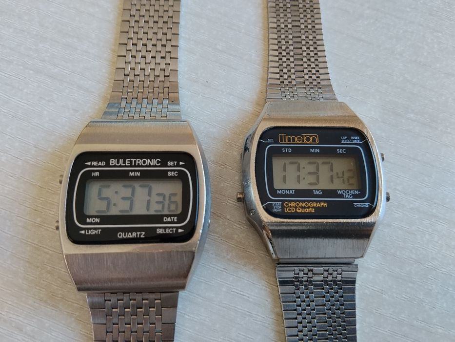 Лот ретро часовници Buletronic и Timeton